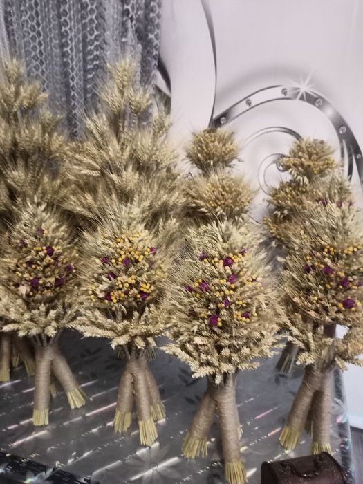 Дідух,різдво,подарунок,свято, пшениці овес льон, жито