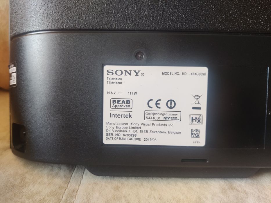 Телевізор Sony KD-43XG8096 (розбитий)