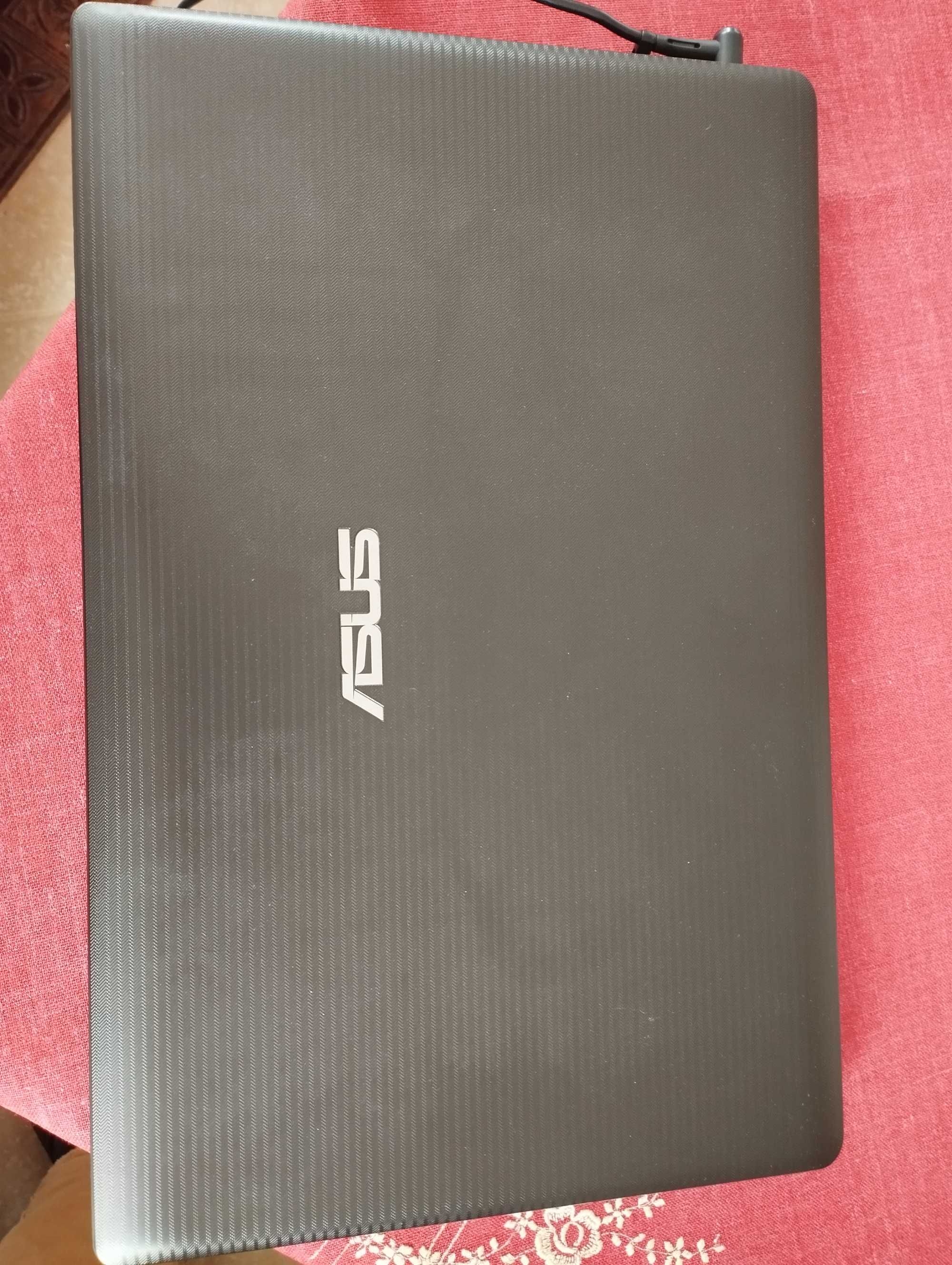 Asus Intel Core i3