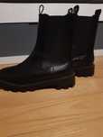 Damkie buty trapery (na obcasach)