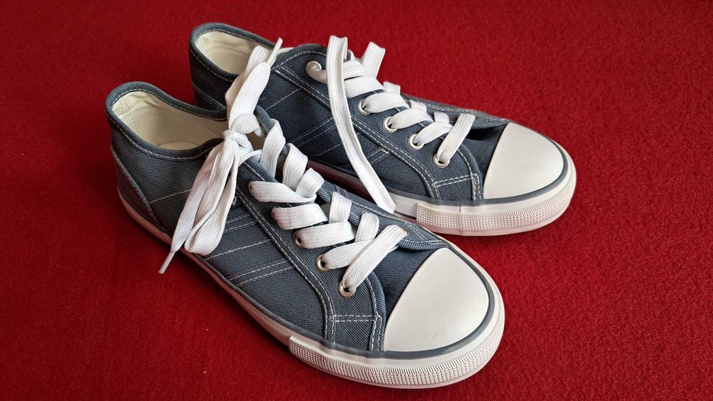 Buty Trampki damskie jeansowe FILA rozm 39