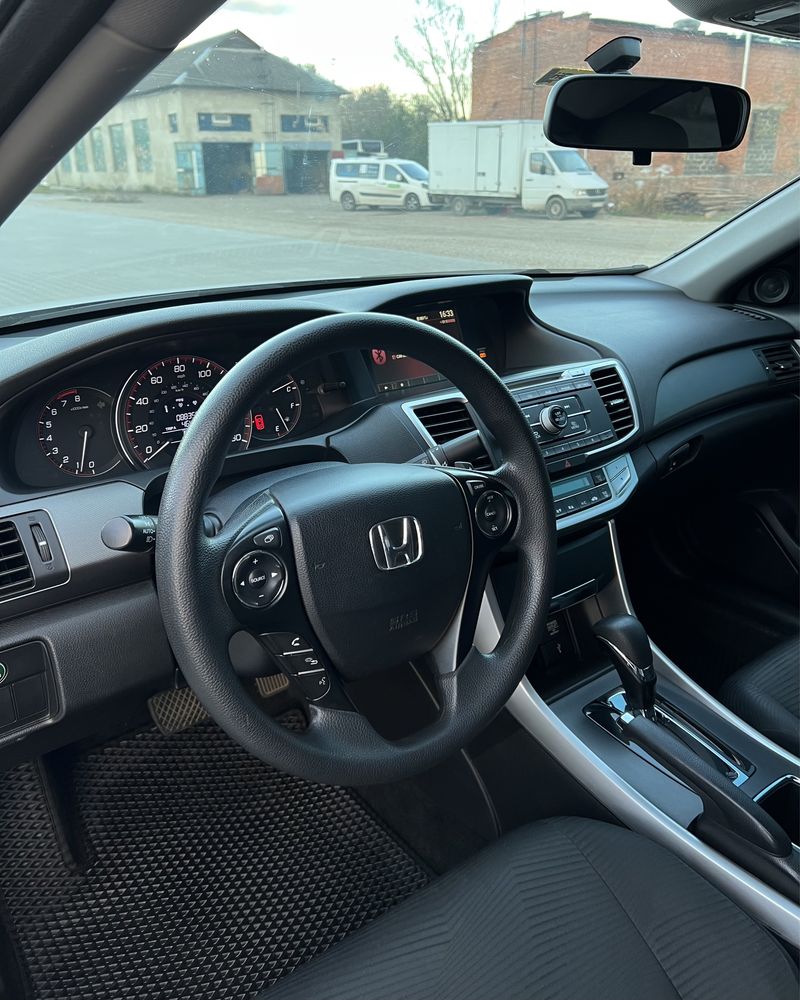 Продам Honda Accord Coupe