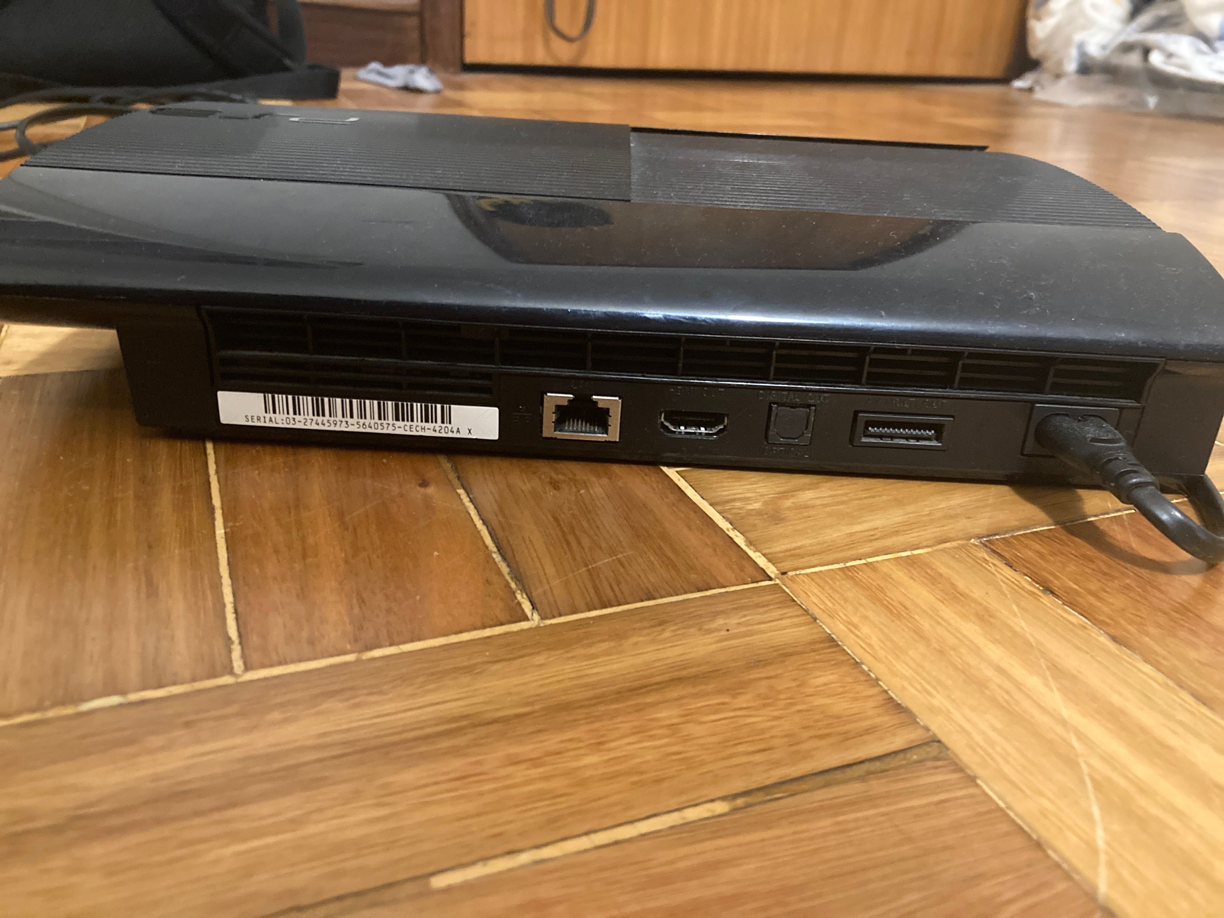 PS3 super slim 500gb