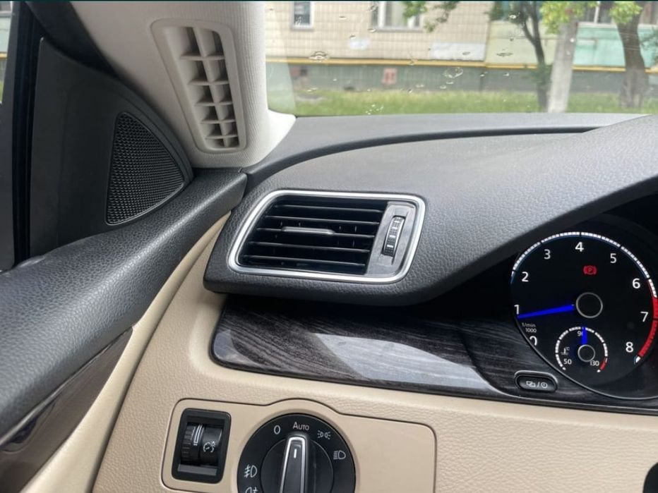 Декор с подсветкой на Volkswagen cc, b7 аквапринт