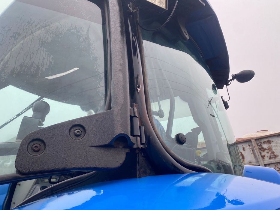 Трактор new holland t6020