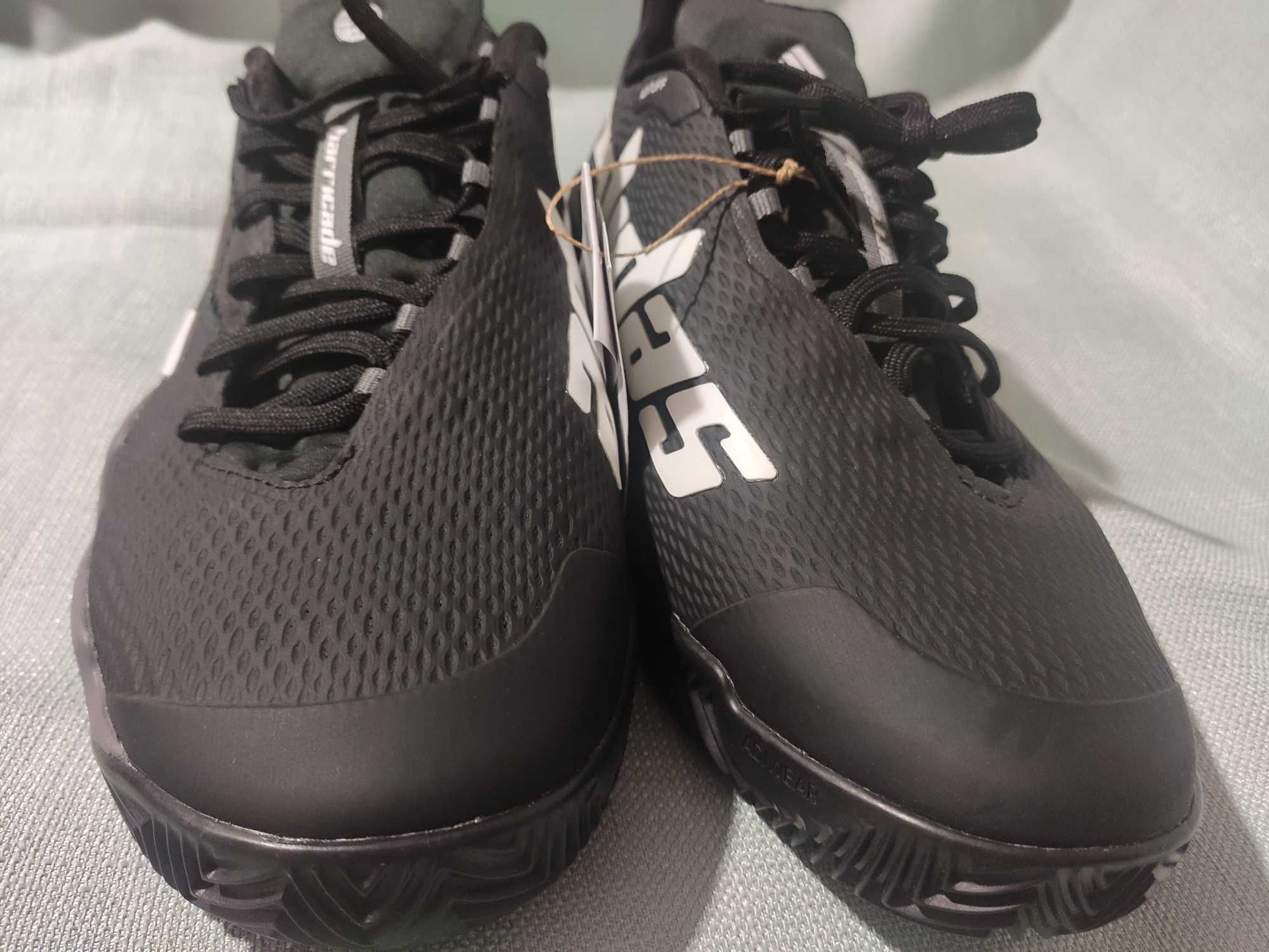 Нові кросівки від бренда ADIDAS 44- розмір