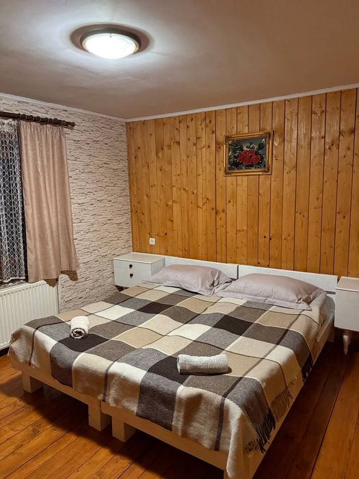 Садиба Біля річки. Орявчик