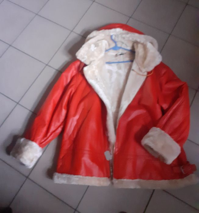 Kożuszek  damski że skóry naturalnej ocieplany misiem  46-50 rozmiar.