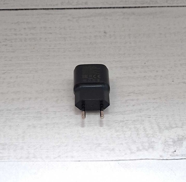 Lg Oryginalna Ładowarka Sieciowa Mcs 02ED 0.85A