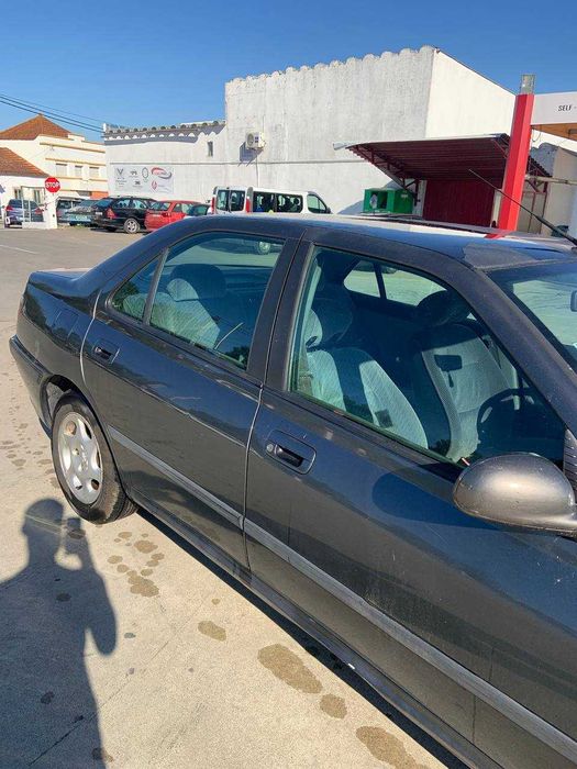 Peugeot 406 2.1 TD 12V Diesel – Muito Bom Estado Geral