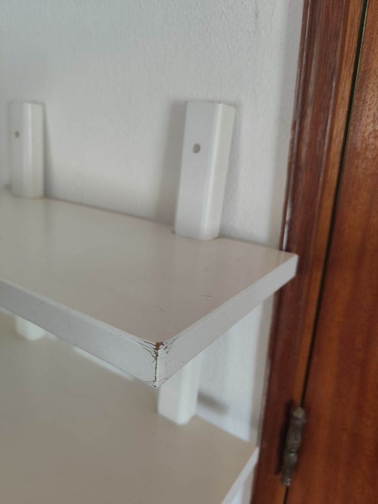 Estante de parede IKEA