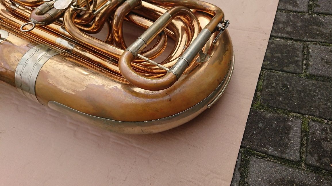 Tuba Bb Musica Steyr Austria Cerveny