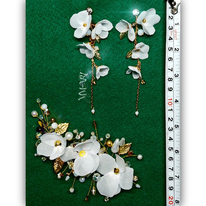 Komet biżuterii ślubnej- kolczyki,  ozdoba do włosów