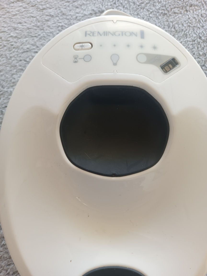 Laserowy depilator Remington