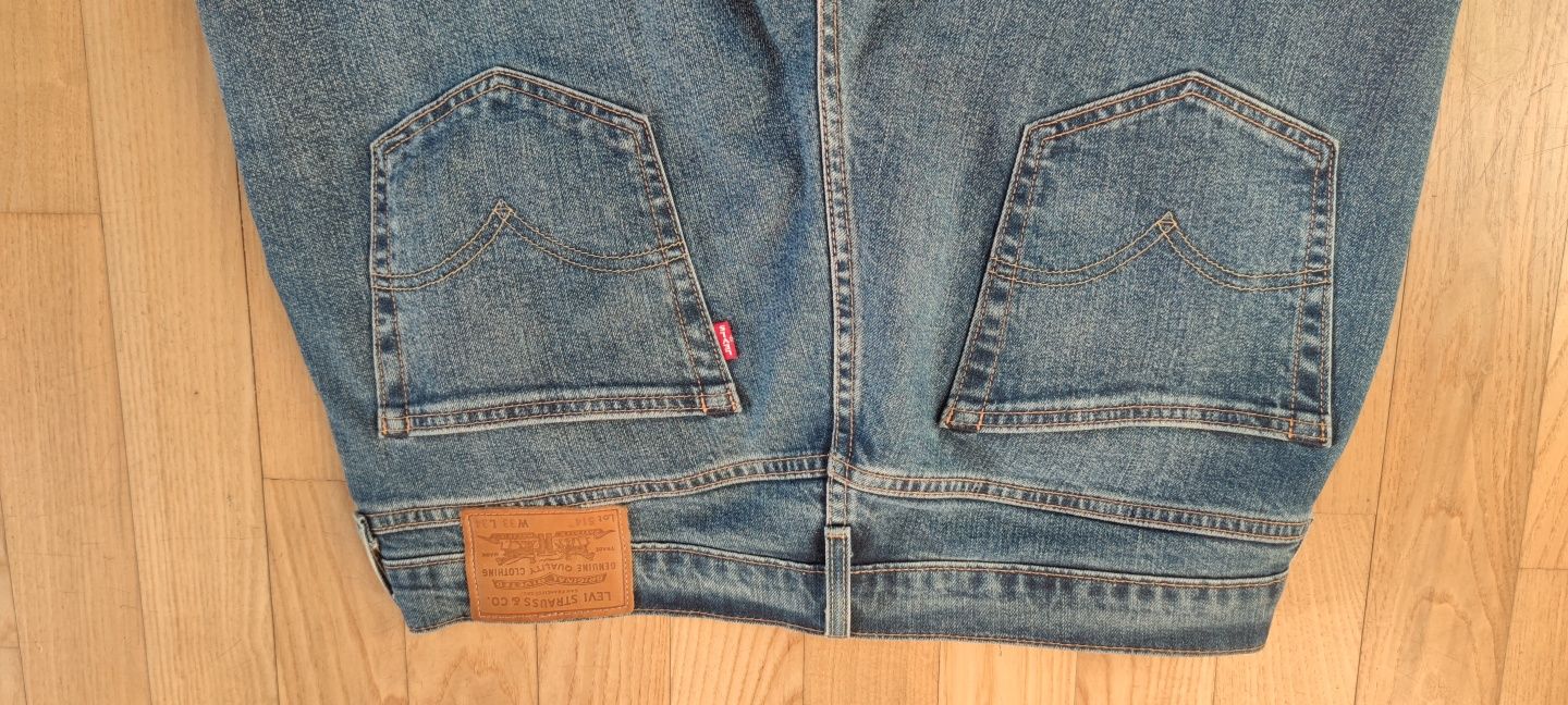 Spodnie jeans Levi's jak nowe