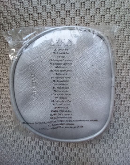 Bolsa para cosméticos AVON ANEW