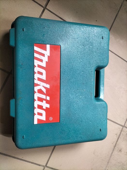 Ударний акумуляторний дрель-шуруповерт Makita