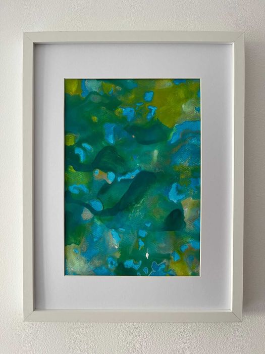 Pintura abstrata em acrílico em tons de azul e verde com moldura 30x40