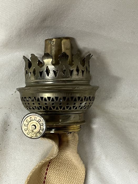 Brener palnik do lampy naftowej z knotem – średnica gwintu ok. 39 mm