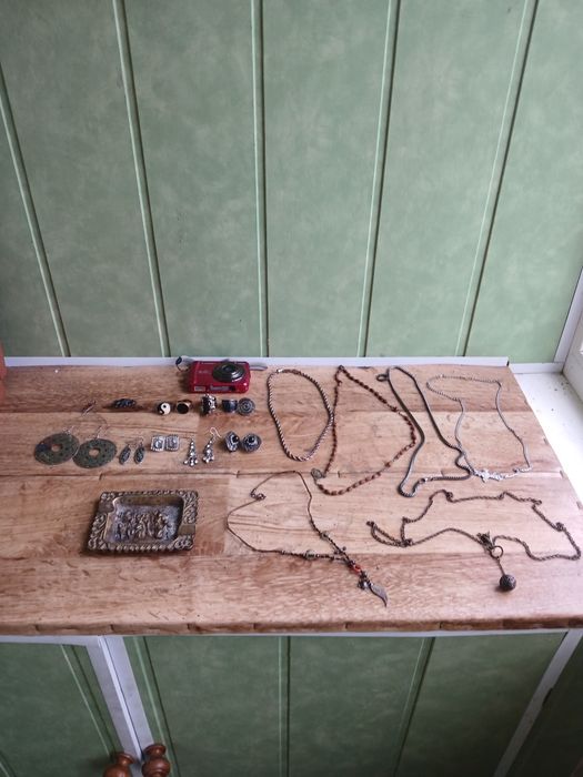 Вітаю.Лот різних предметів