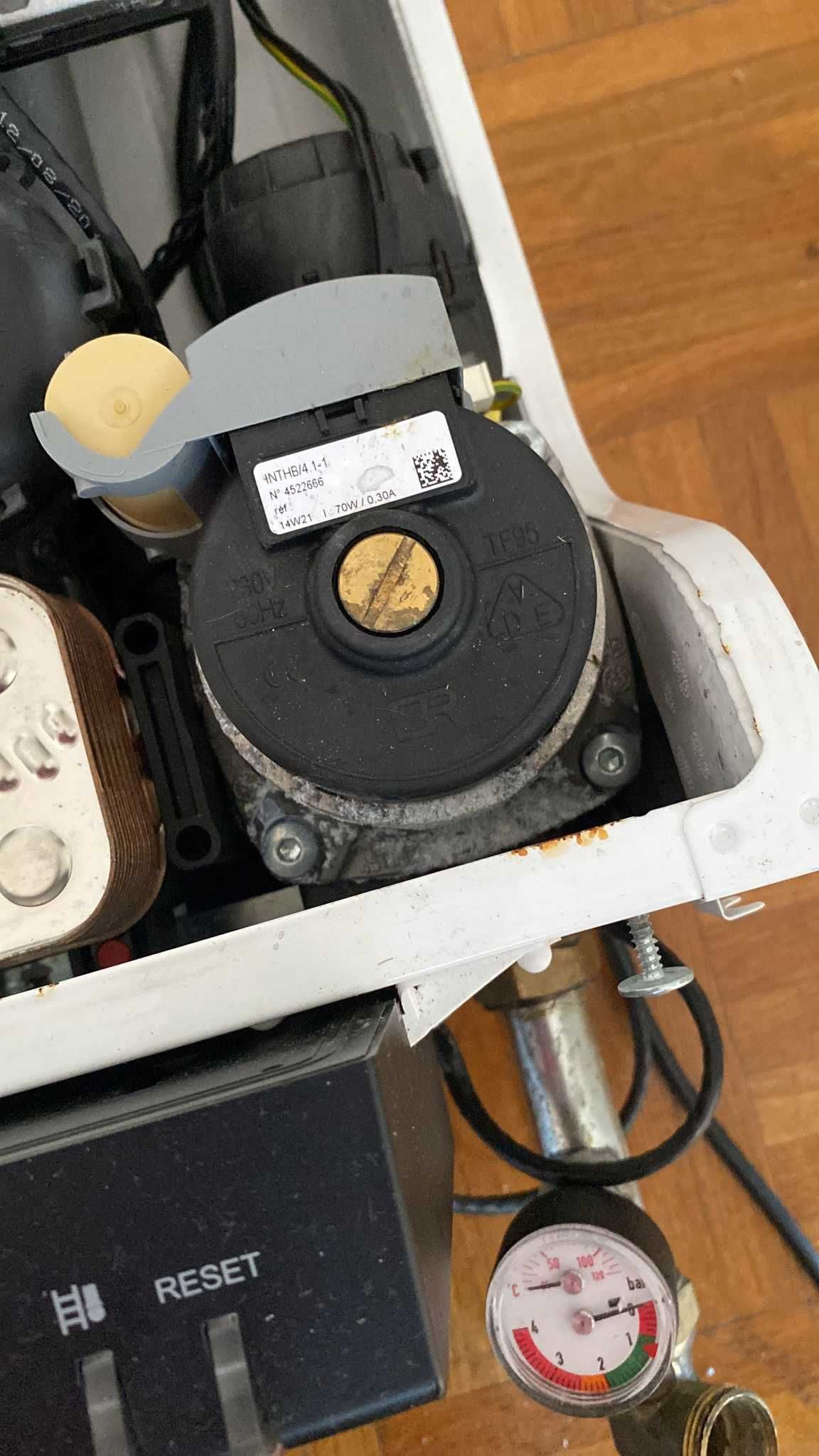 Pompy Wilo Grundfos różnej mocy, do pieca i instalacji