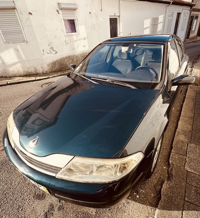 Renault laguna …