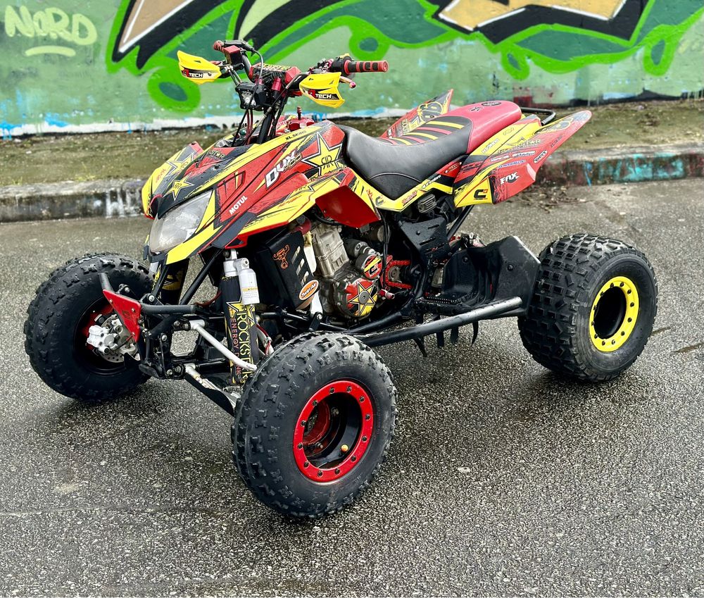 Moto 4 Arctic cat dvx 400