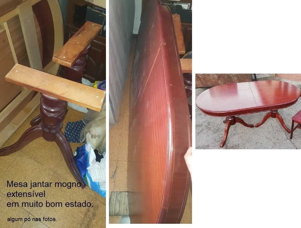 Mesa em Mogno extensível