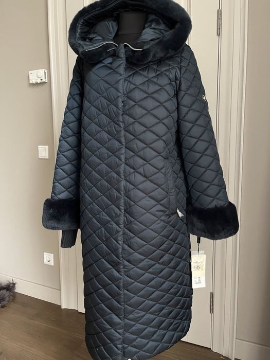 Зимове пальто royal snow великого розміру з натуральним хутром