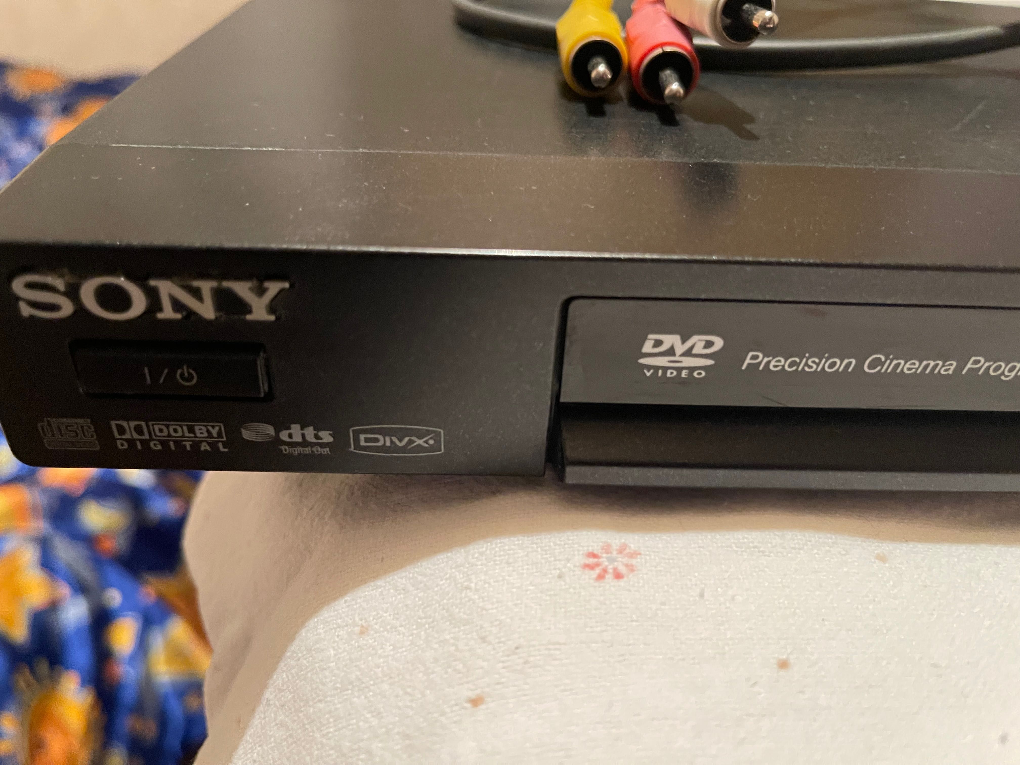 CD/ DVD   sony  player dvp-ns78h