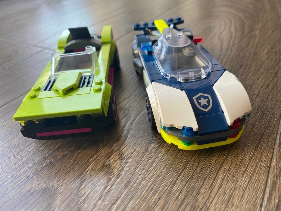 Lego City 60415 Police Car and Muscle Car Chase pościg