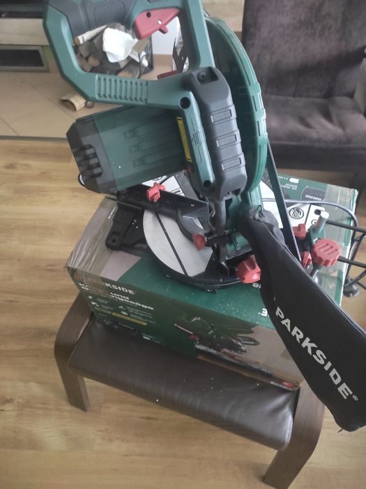 Ukośnica Parkside PKS1500C