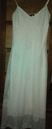 Sukienka biała koronkowa na podszewce