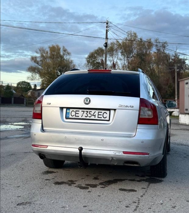 Продаю Skoda Octavia A5 1.6 дп