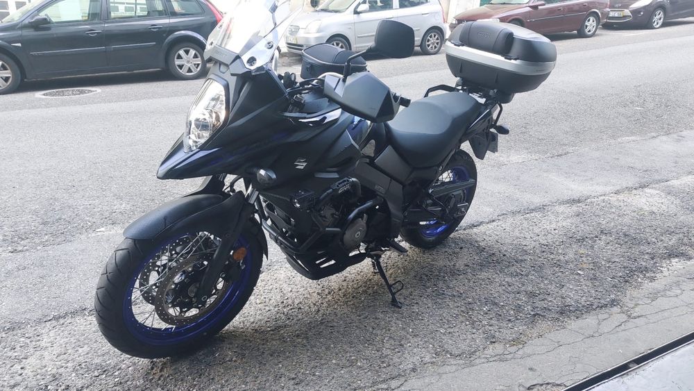 Suzuki V-Strom 650