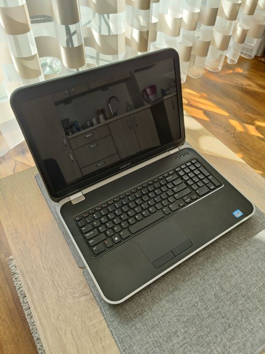 Laptop Dell Inspiron 7720SE, Intel Core i7, dyski SSD