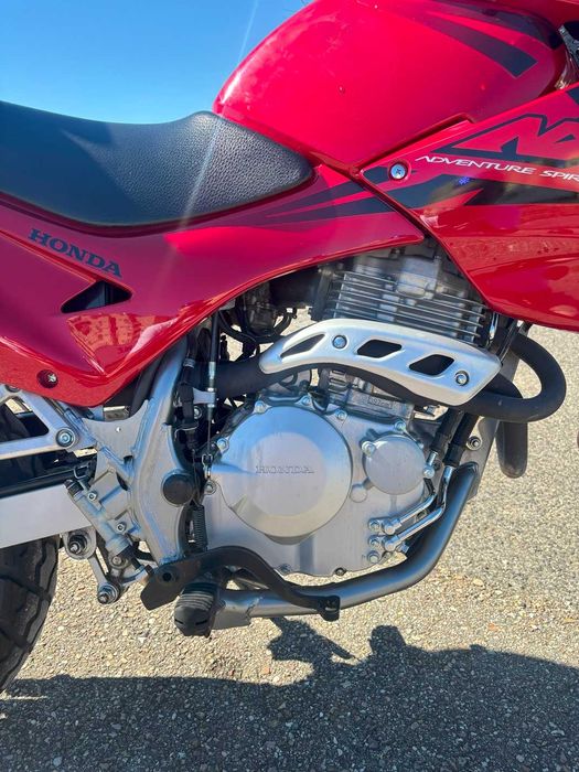 Honda NX4 Adventure como nova