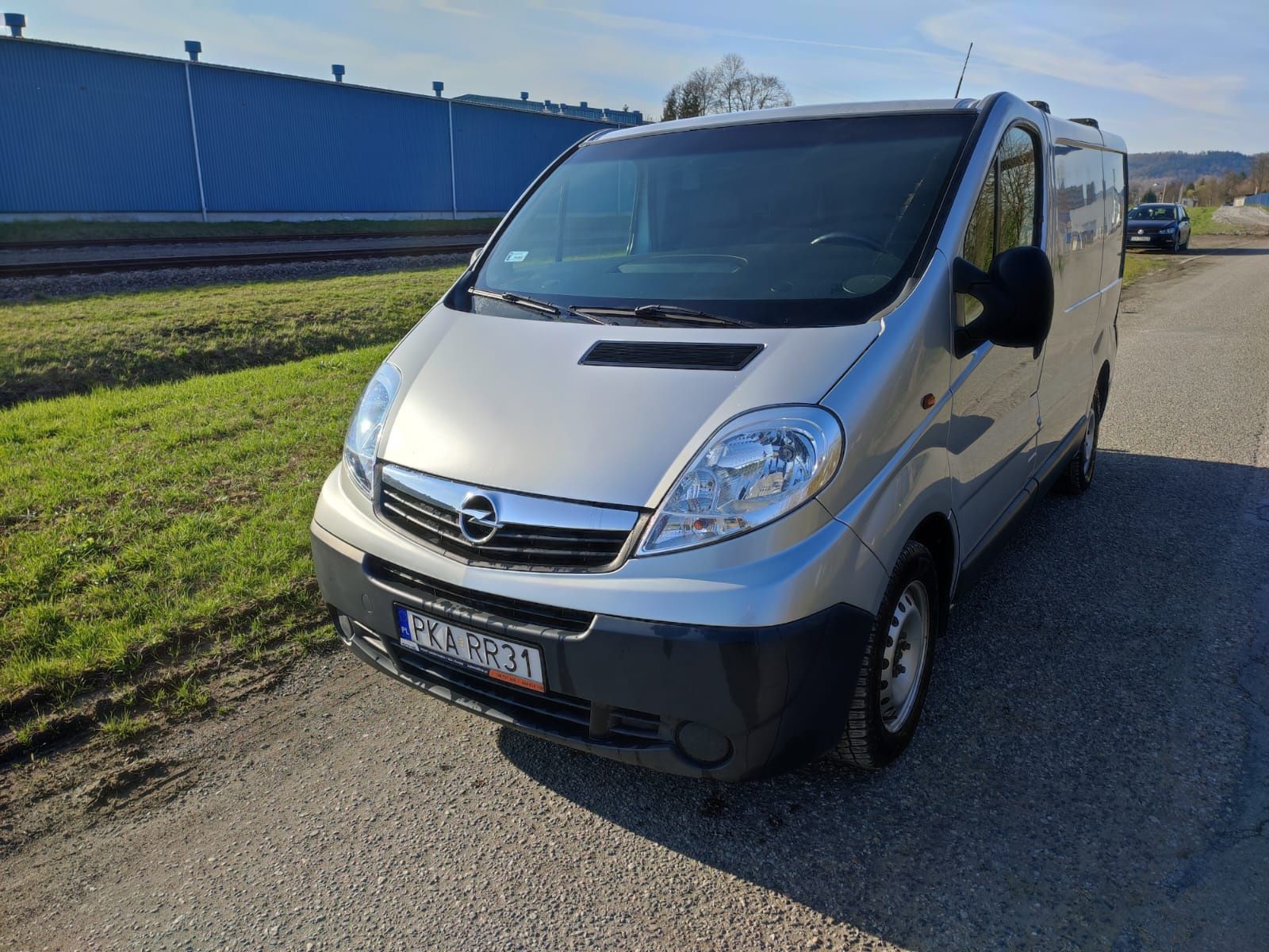 Opel VIVARO LIFT Zadbany Bez korozji Gotowy do pracy !!! Nowe Opony