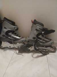 Patins em linha cinza