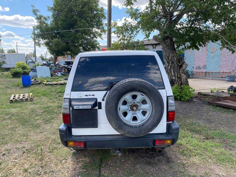Toyota Land Cruiser Prado 90 • 3.0 TD • МКПП • Идеальное состояние