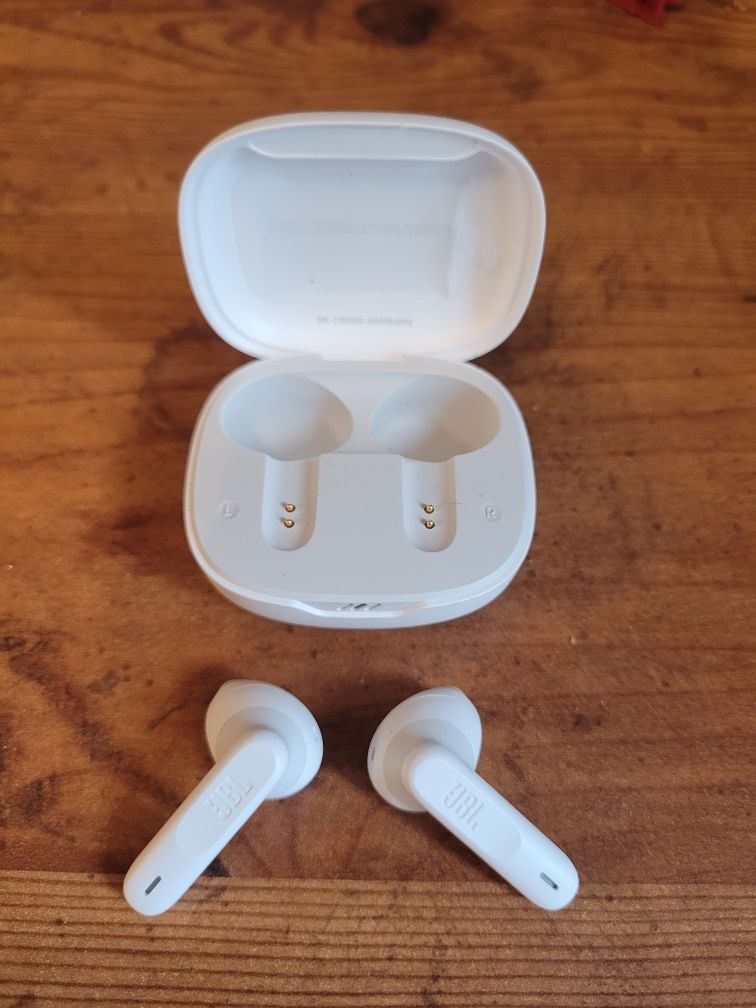Słuchawki Jbl Wave Flex.