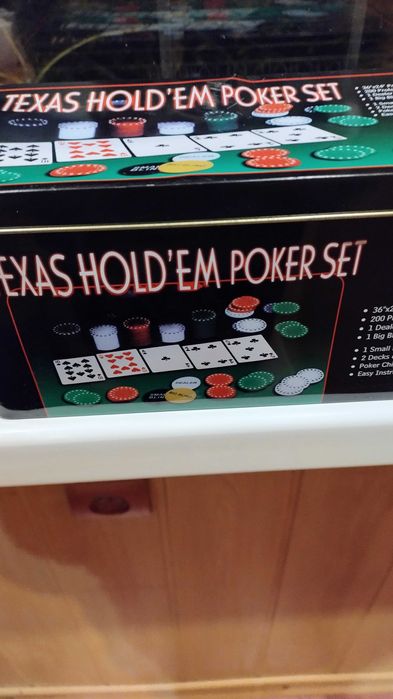 Продам набор для покера 200 грн