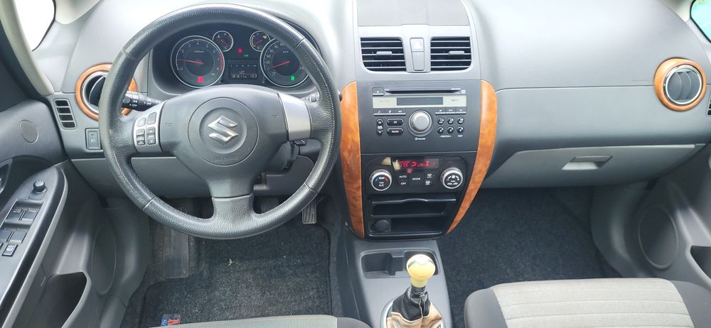 Suzuki SX4 1.6 Benzyna 120KM Lift 4x4