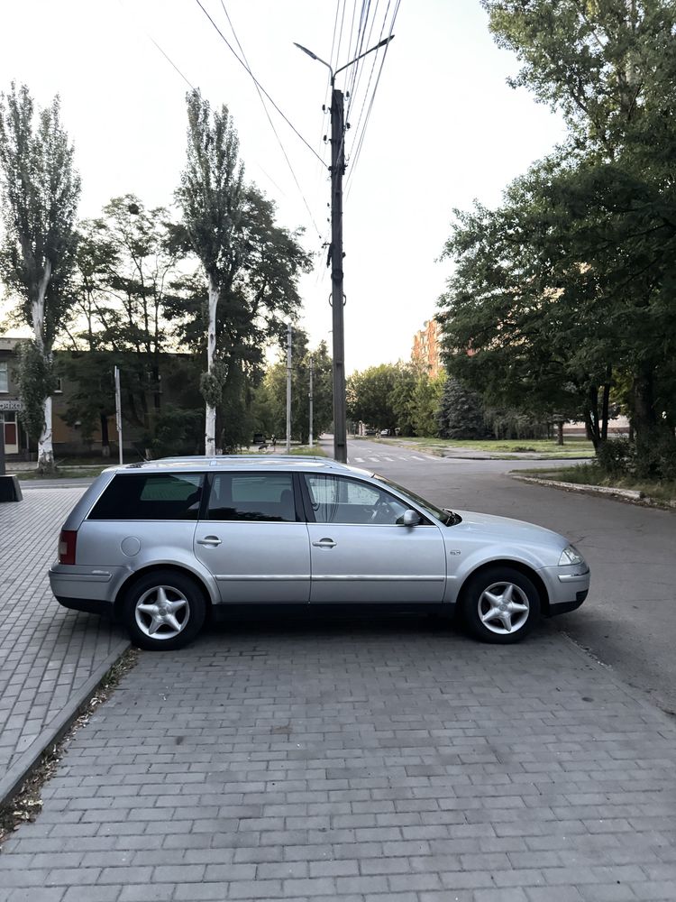 Volkswagen Passat B5+ 1,9tdi механіка дизель універсал ідеальний стан