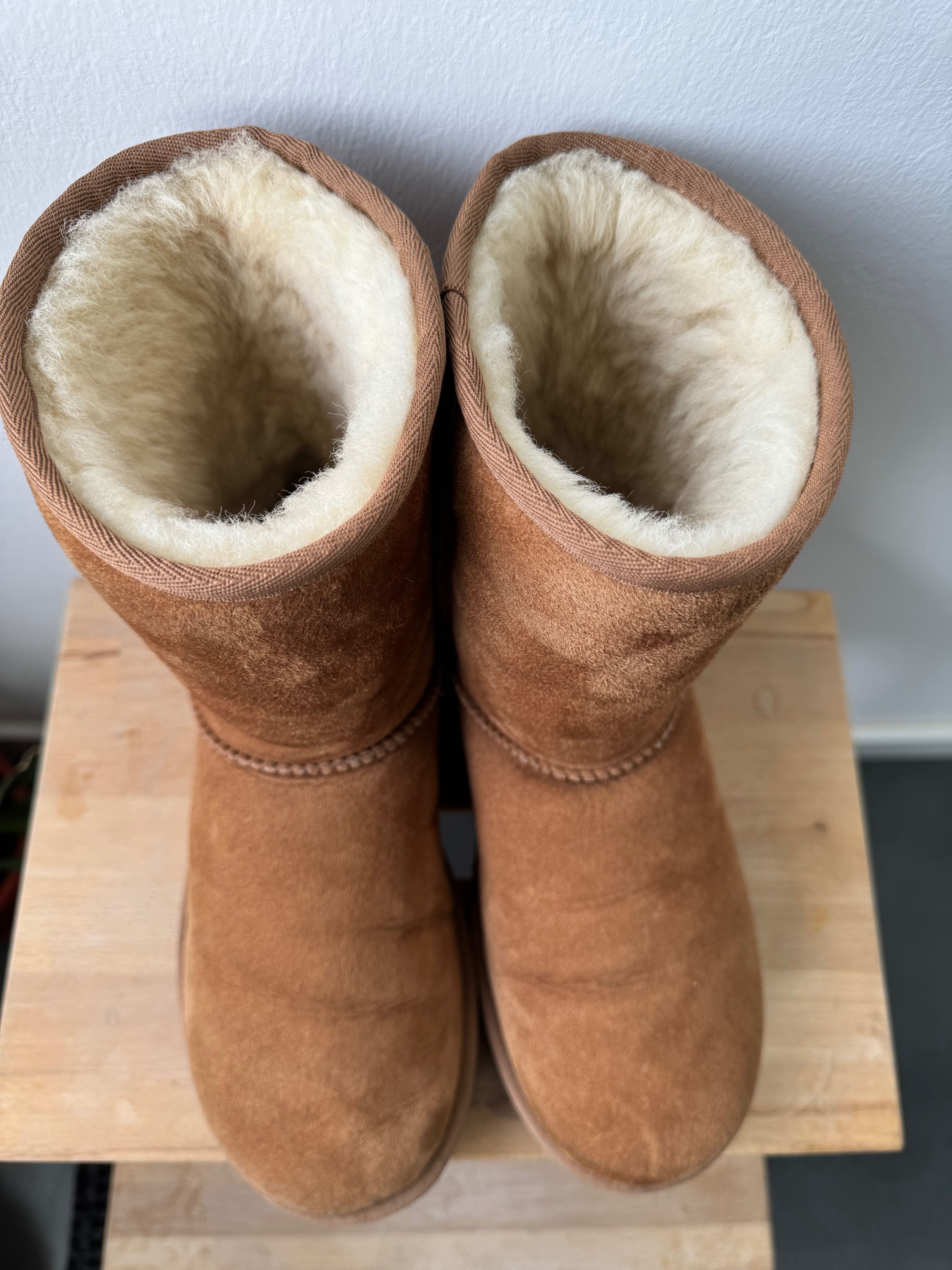 UGGs Cano Médio Camel impecáveis