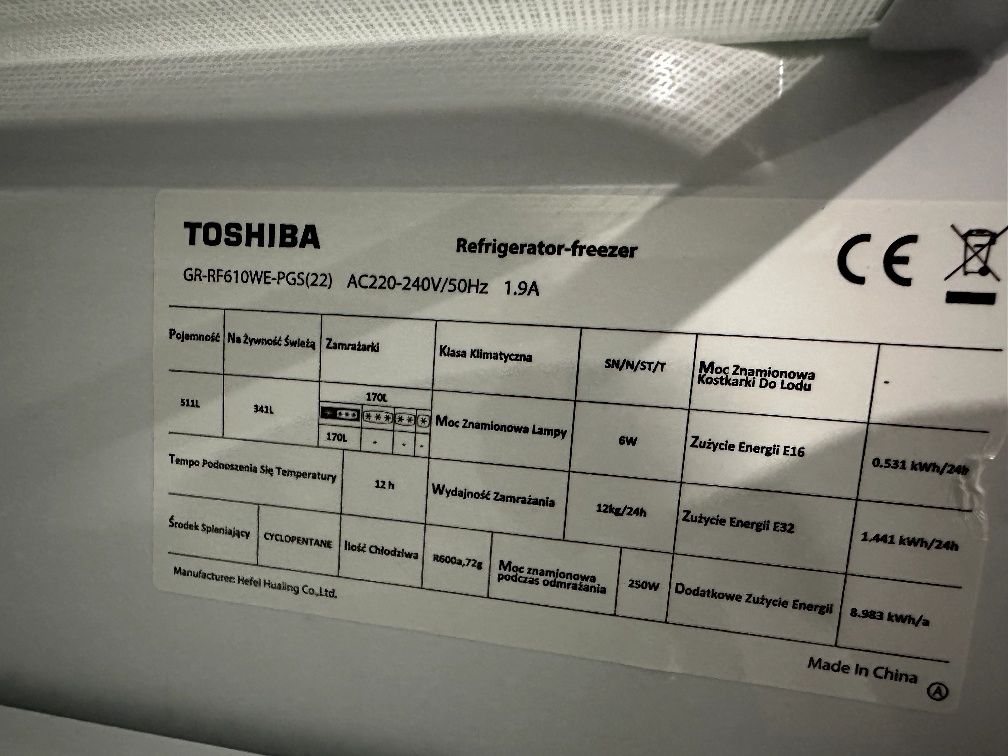 Side by side чорне скло холодильник No Frost Toshiba