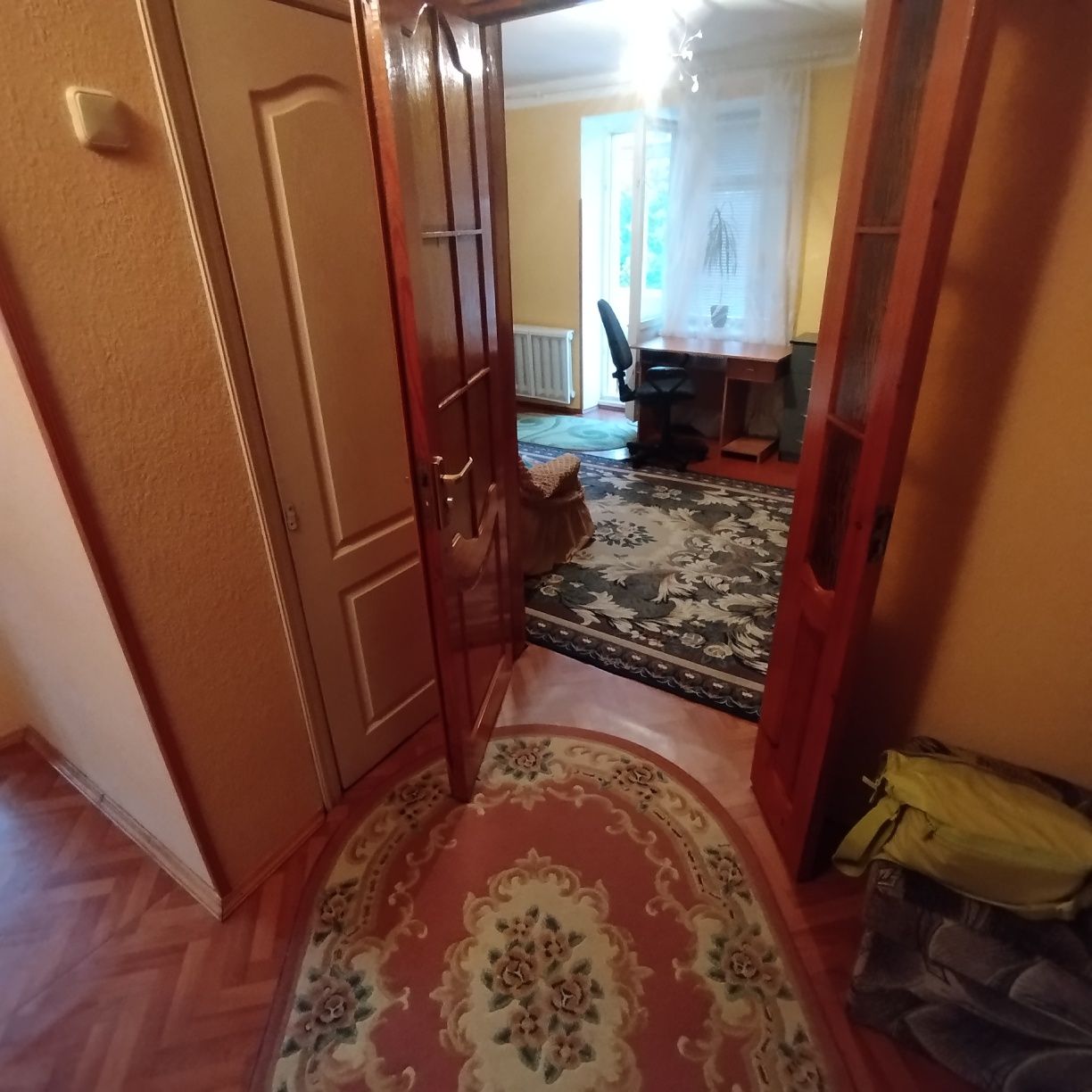 Без посредников сдам 1-комнатную квартиру на Комарова