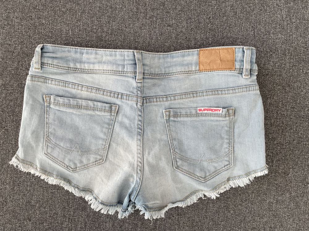 Krótkie spodenki S superdry jeansowe  W26 szorty