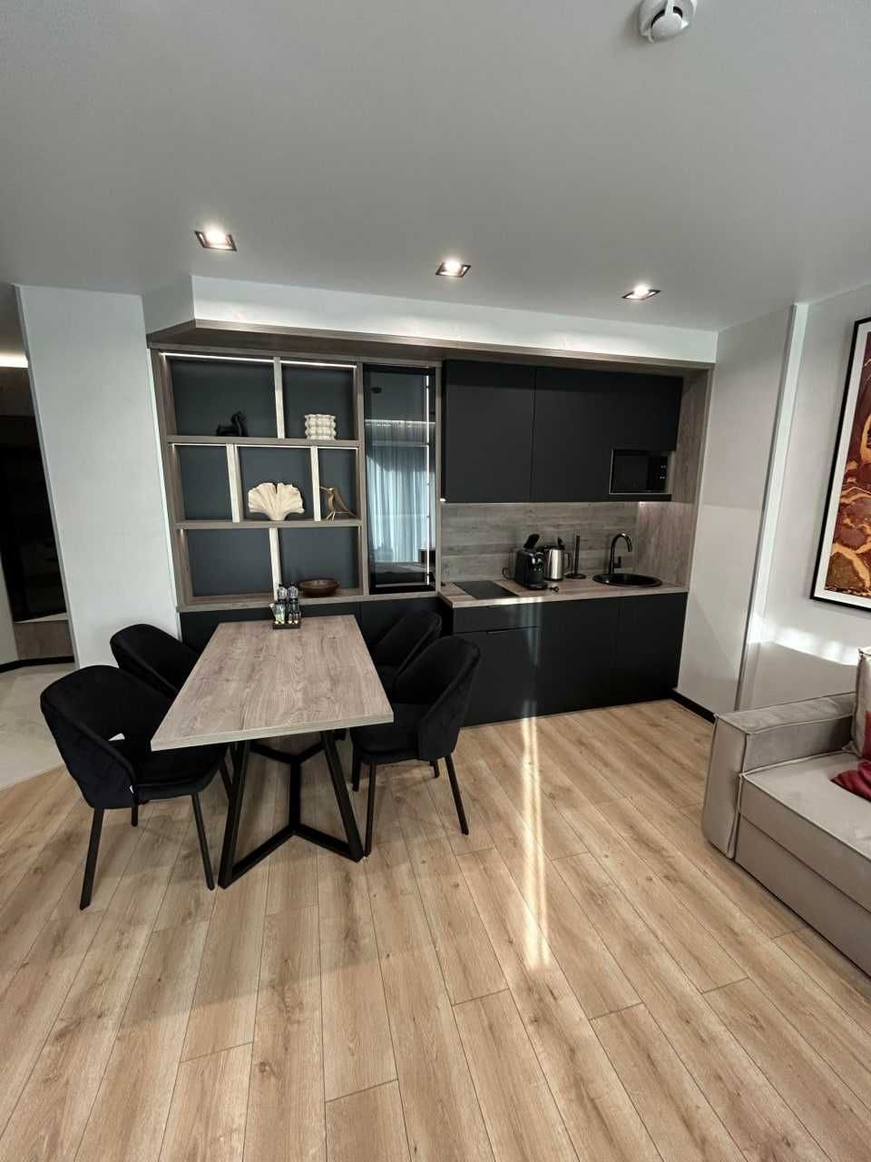 Довготривала оренда 1к+студії в Glacier Premium Apartments, Буковель