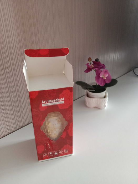 Яскраве приладдя для святкових днів